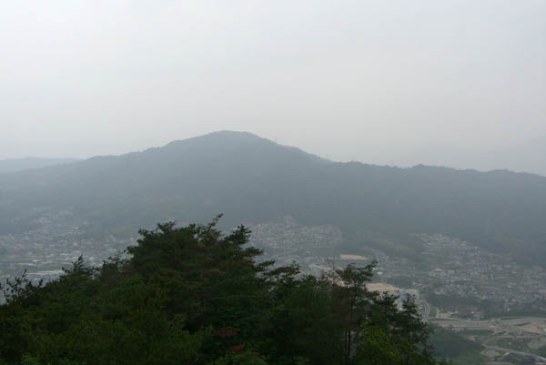 二ヶ城山